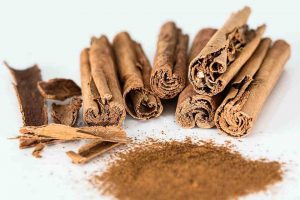 Cinnamon with its antimicrobial properties, help to stop bacteria from getting out of control. 