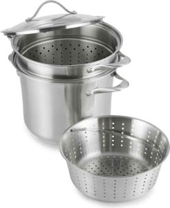 Crafted from two layers of stainless steel with a full aluminum core, this multi pot can be used three different ways.